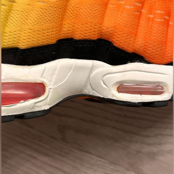 Nike Air Max 95 Sunset Pack - Picture 9 of 13